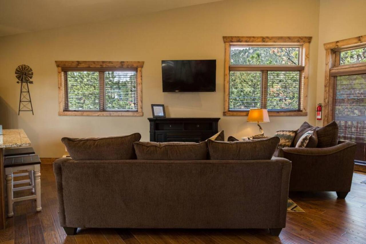 Spacious 2Nd Story Loft With Awesome Views Estes Park Exterior foto