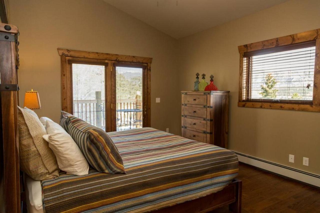 Spacious 2Nd Story Loft With Awesome Views Estes Park Exterior foto