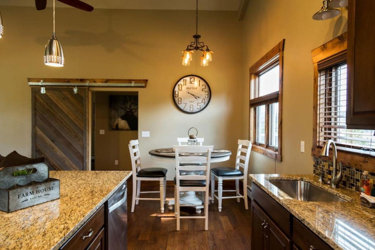 Spacious 2Nd Story Loft With Awesome Views Estes Park Exterior foto